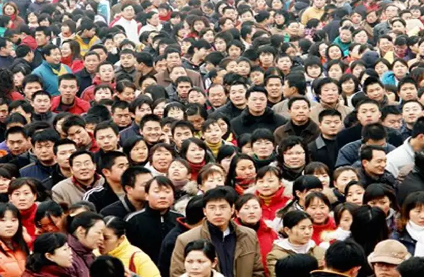 सामयिक : चीन की आबादी का घटना भी विश्व के लिए समस्या