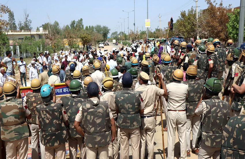 हरियाणा में प्रदर्शन के दौरान हिंसा करने पर 350 किसानों के खिलाफ मुकदमा दर्ज