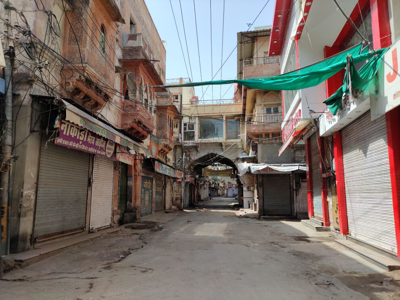 आर्थिक विकास की रीढ़ अब 'टूटनेÓ के कगार पर