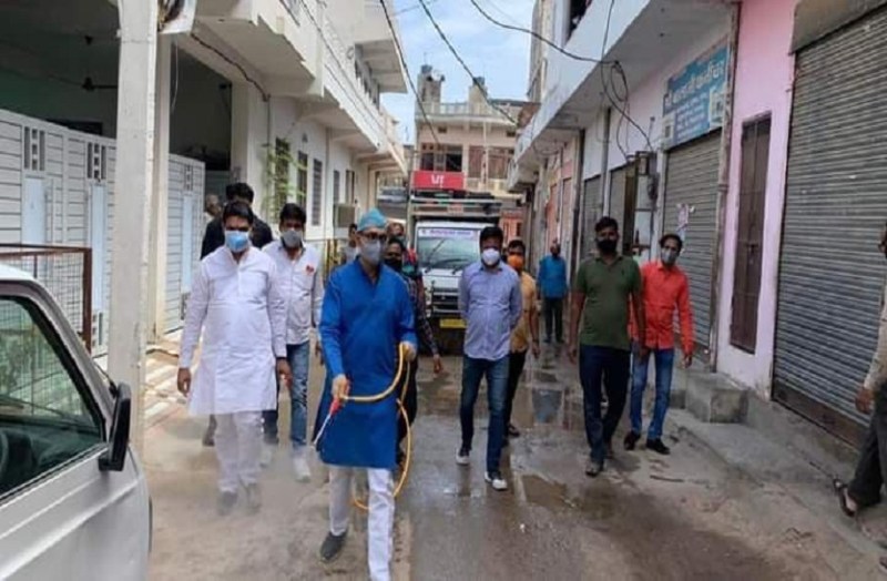 मंदिर में माइक-लाउडस्पीकर जबरन बंद करवाए, लाहोटी बोले तुष्टीकरण नहीं चलेगा