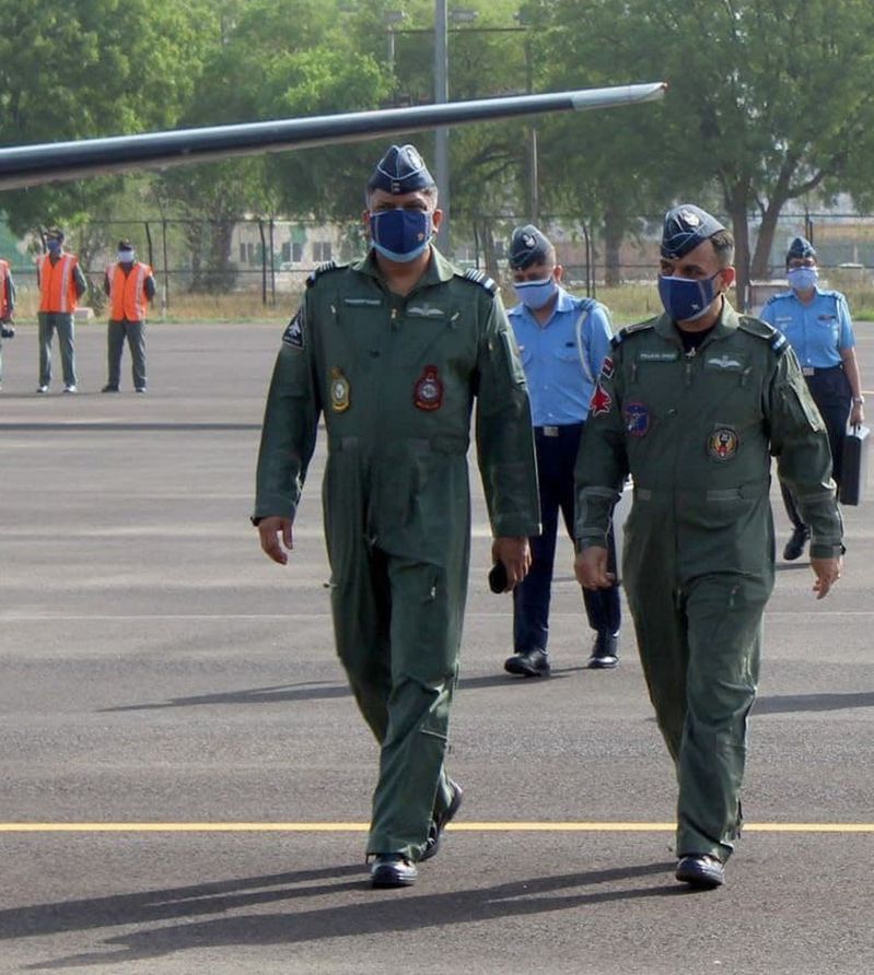 एयर मार्शल सिंह ने किया जोधपुर व जैसलमेर वायुसेना स्टेशन का दौरा