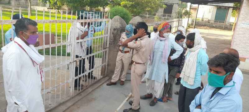  आभानेरी के बालाजी मंदिर में चोरी, ग्रामीणों में आक्रोश