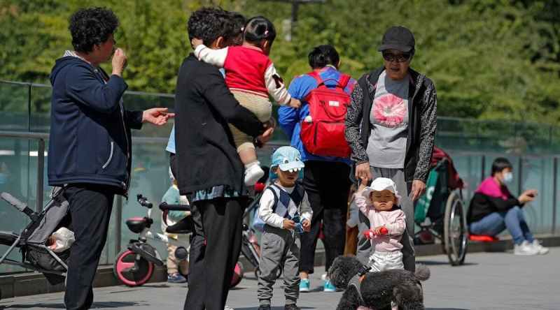 Each couple will be able to have 3 children in China