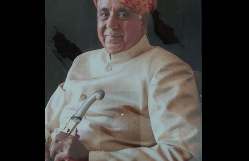 The bewildered eyes gave a final farewell to Hamendra Singh Banera