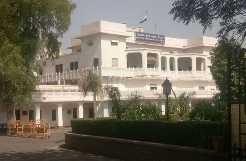 श्रमिक की मोटरसाइकिल चुराने के चार आरोपी गिरफ्तार