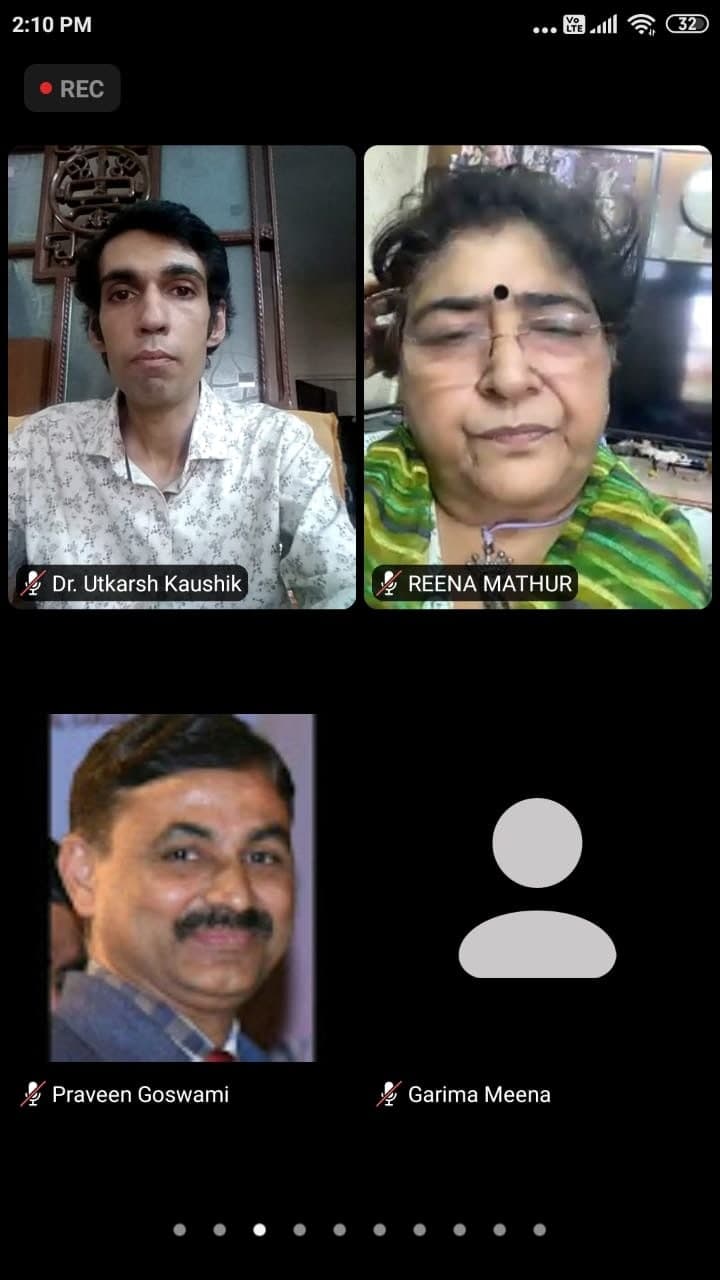 कविताओं और पोस्टर से दर्शाई पर्यावरण चेतना