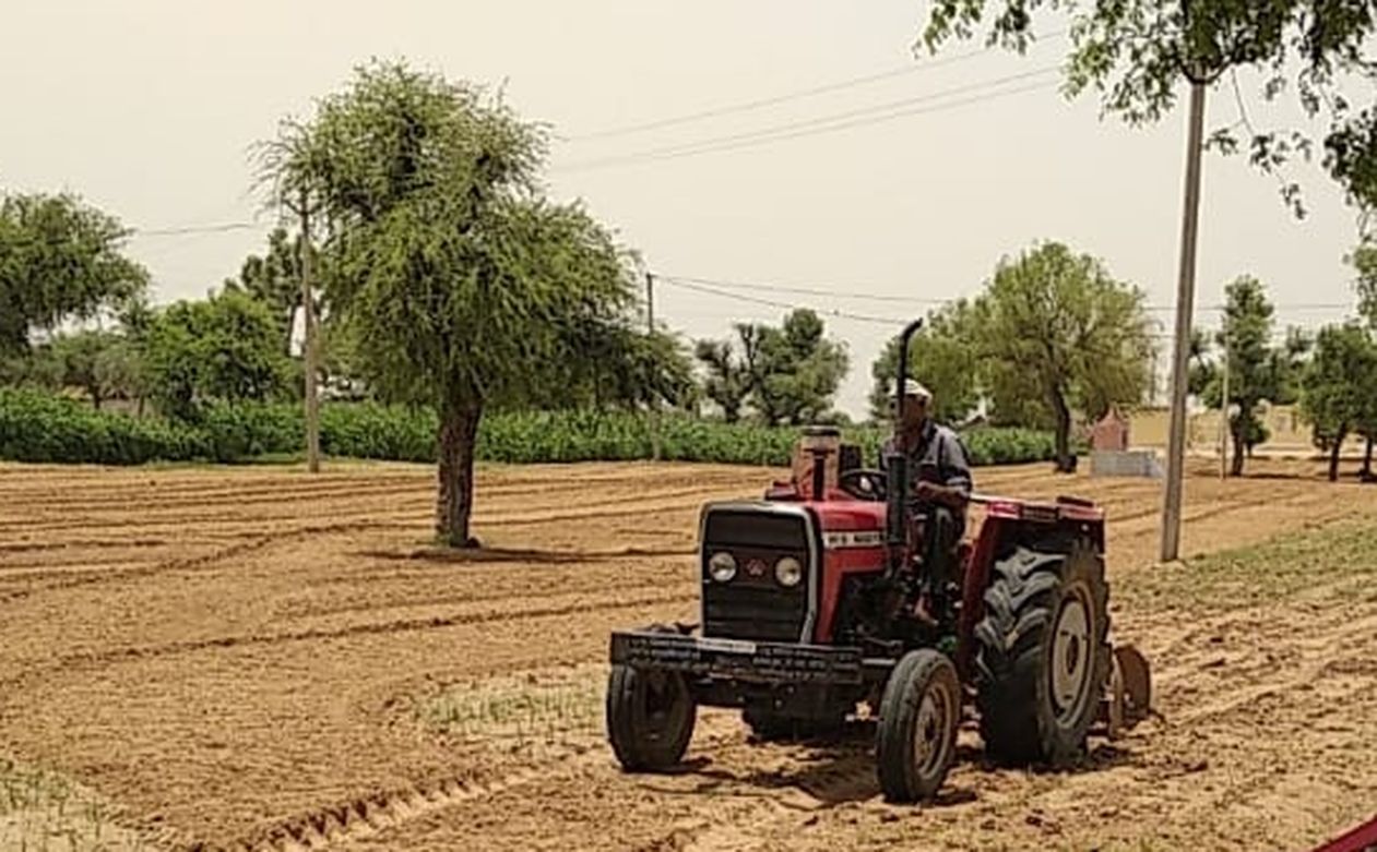 कोरोनाकाल में किसानों की मदद:  टोल फ्री नंबर पर फोन करो, मुफ्त में होगी खेत की बुआई