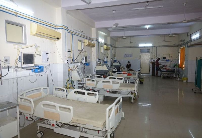 दौसा में अब कोरोना की दूसरी लहर पड़ गई धीमी, 20 बैडों पर ही कोरोना मरीज, 71 बैड खाली