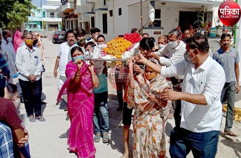 देह का किया दान : देह त्यागने से पहले ही कह दिया था, देह से बच्चे करेंगे अध्ययन कर देना दान