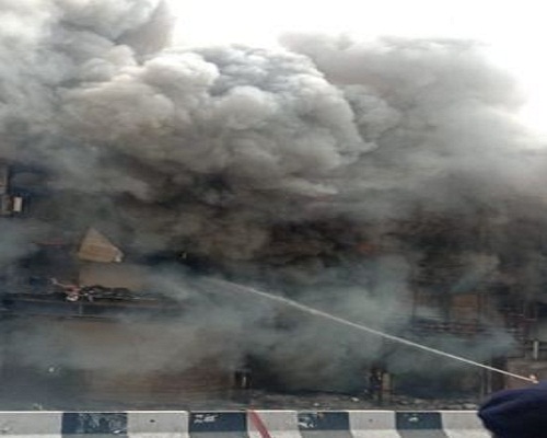 Delhi Fire Breaks Out at Clothing Showroom in Lajpat Nagar Market