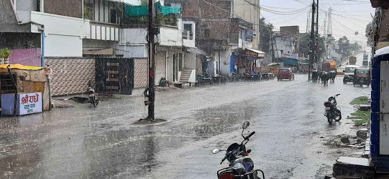 Rain falls only when water falls on Tehsil headquarters