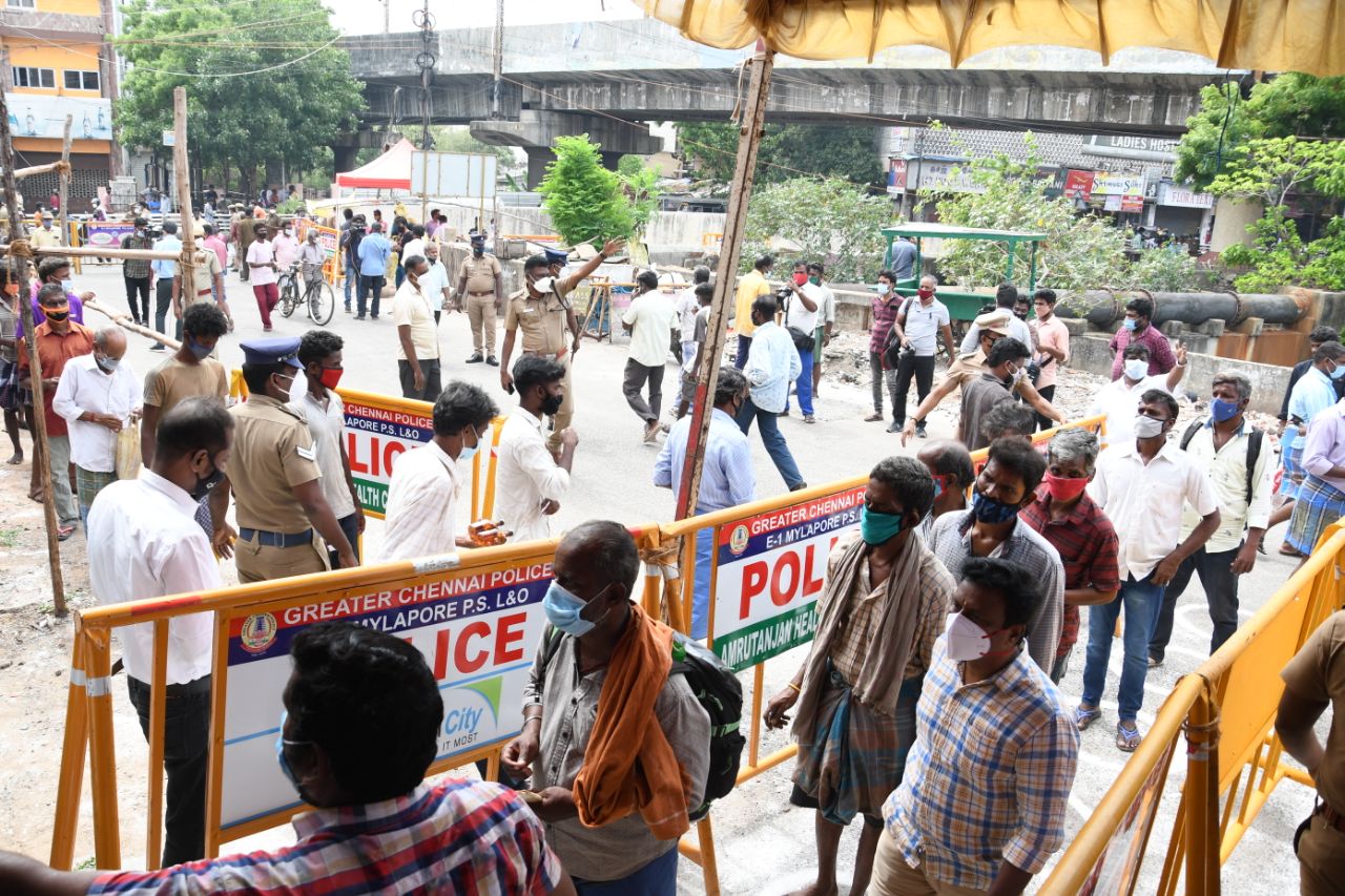 Long queues were seen outside TASMAC outlets across Chennai
