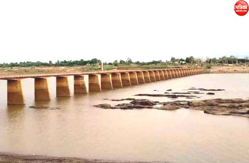  Narmada water level reduced