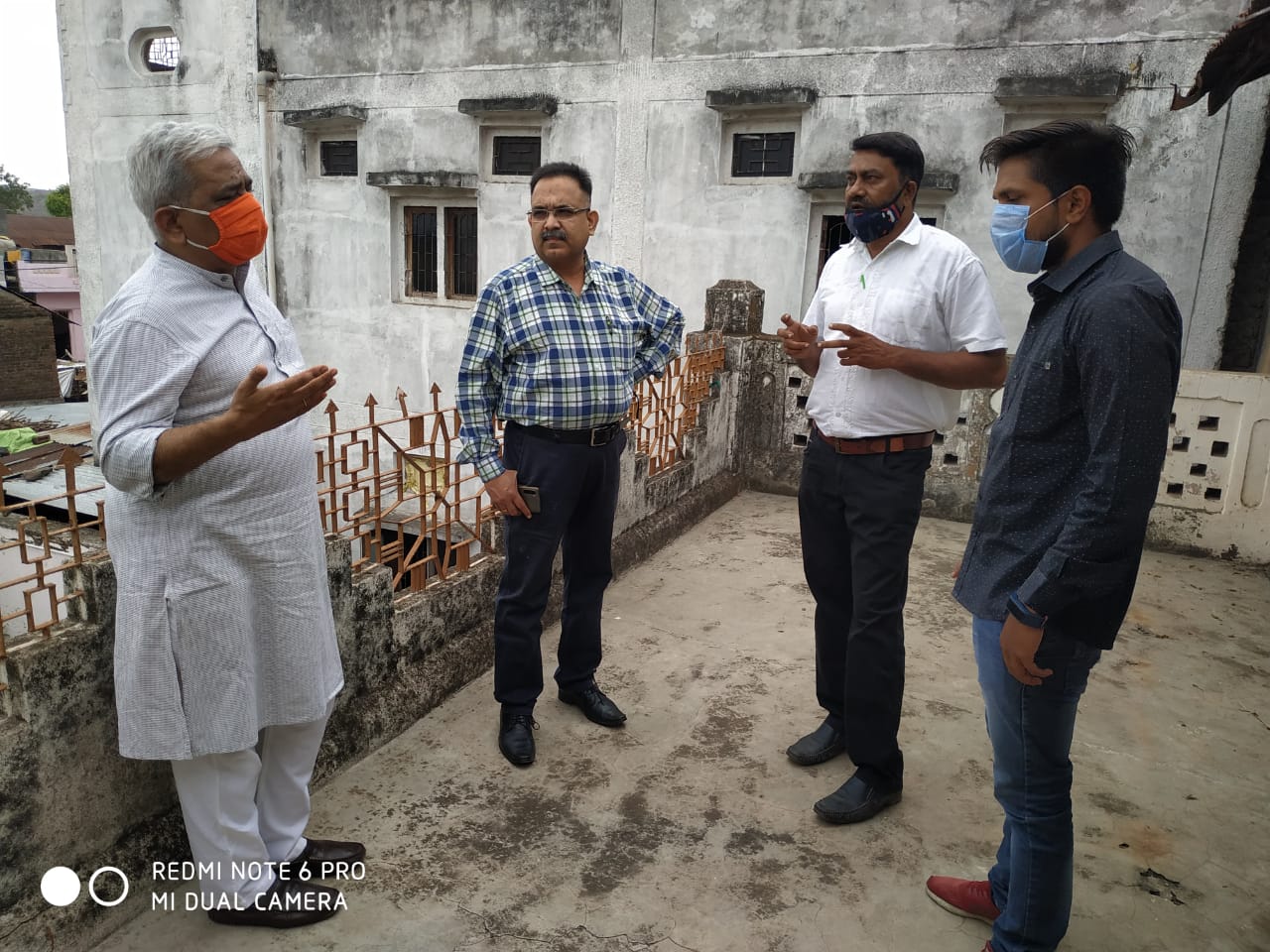 Joining directors of tourism board visited the historical monuments of Burhanpur