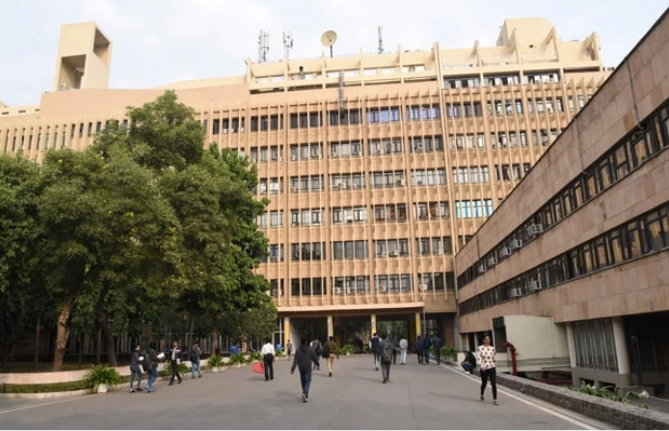 IIT Delhi and Roorkee Big Initiatives
