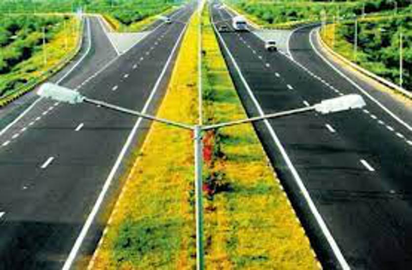 अहमदाबाद-धोलेरा के बीच बन रहा है छह मार्गीय एक्सप्रेस-वे
