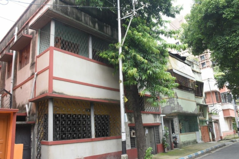 West Bengal: बेटी ने तीन दिनों से मां के शव को रखा घर में