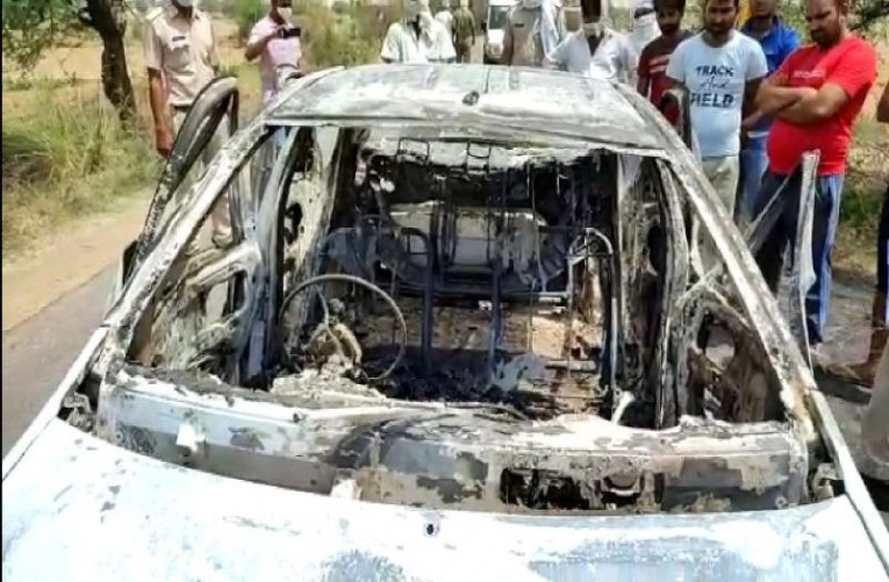 Driver Burnt Alive In Car In Bansur Area Of Alwar