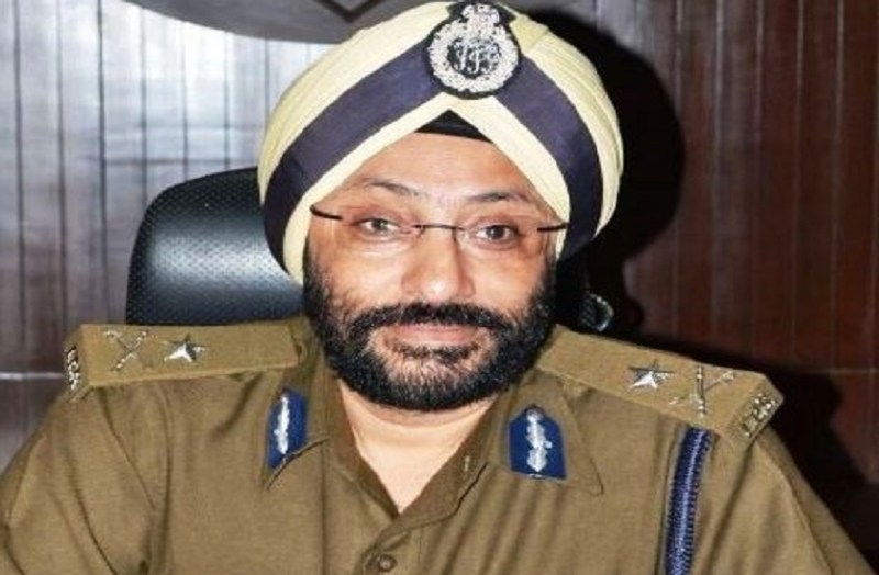 एडीजी जीपी सिंह की डायरी में दबंग आईपीएस और रसूखदारों के नाम