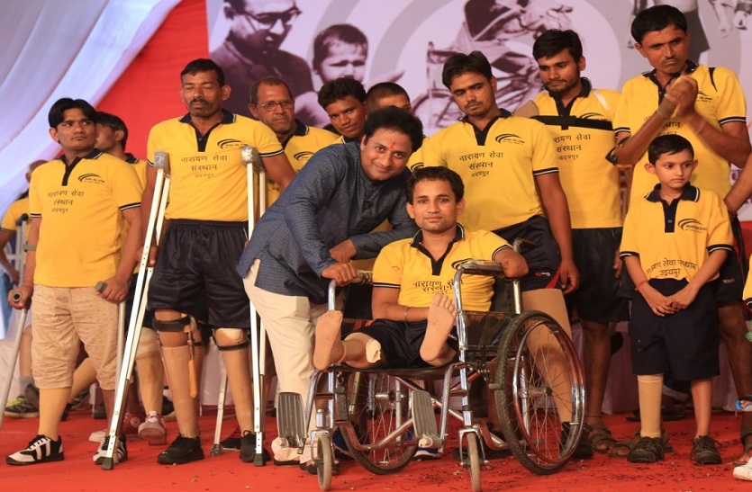 छात्रों के पाठ्यक्रम में शामिल हो सामाजिक जिम्मेदारी की सिख