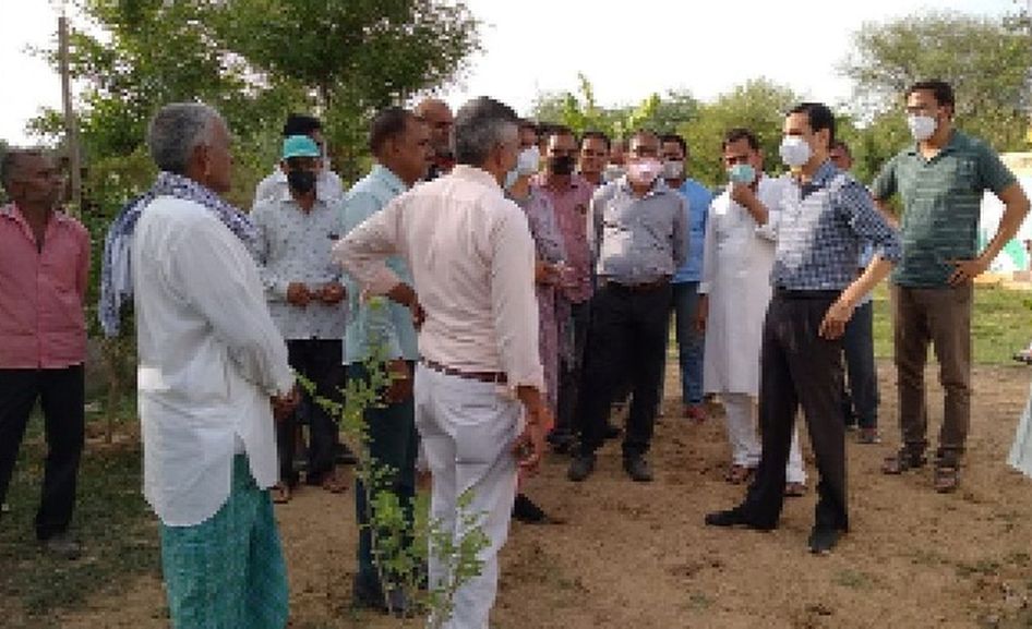 सींता में आरओ प्लांट का पानी पीकर की जांच
