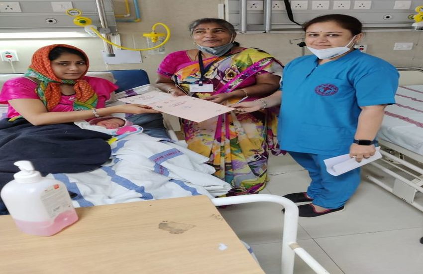 बेटियों की माताओं को दिया ‘सौभाग्य संदेश’