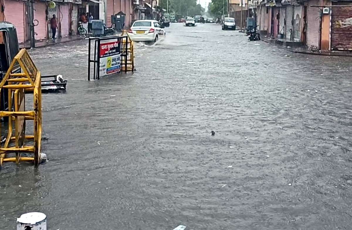 जयपुर समेत कई जिलों में हुई तेज बारिश, जानें कब से होगा मानसून सक्रिय