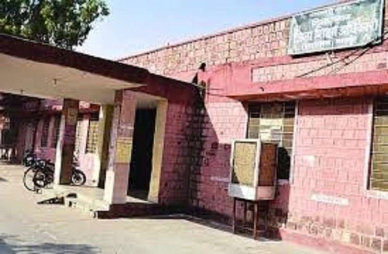 नियम न कायदा, सीधा समूहों को फायदा