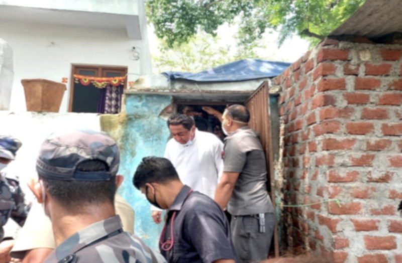 Former Chief Minister Kamal Nath Nemavar Murder Case CBI Investigation