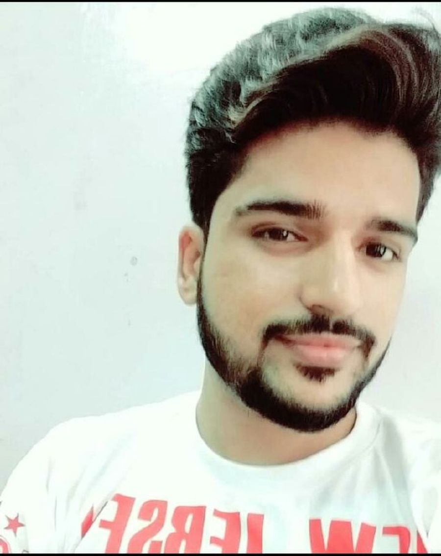 रिसोर्ट के स्विमिंग पूल में नहाने के दौरान ज्वैलर डूबा