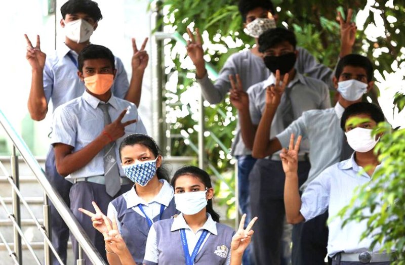 बिना पढ़ाई प्रमोट होने का ख्वाब देखने वाले 12 वीं बोर्ड के स्टूडेंट्स को CBSE ने दिया बड़ा झटका