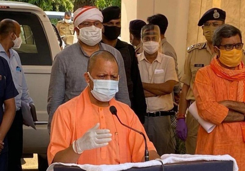 CM Yogi Adityanath inspected devlopment works in Varanasi