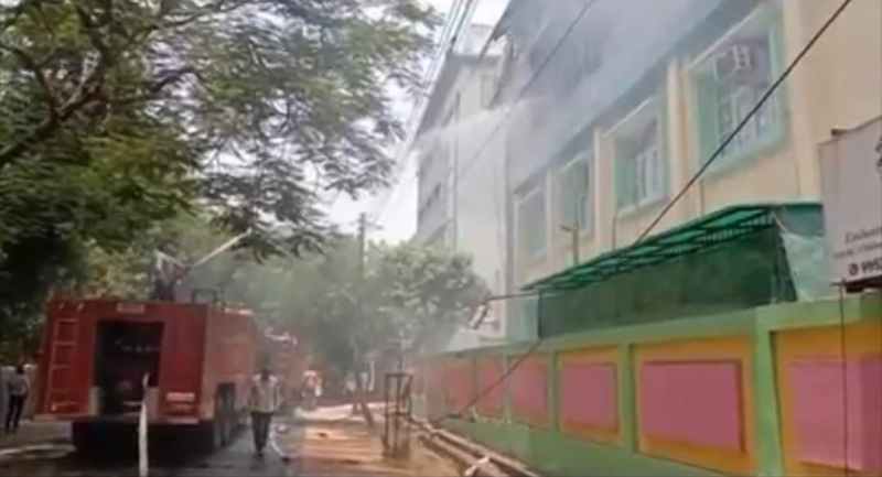 noida_fire.jpg