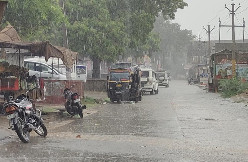 मौसम: नीमकाथाना में हुई झमाझम, सीकर में छाए रहे बादल