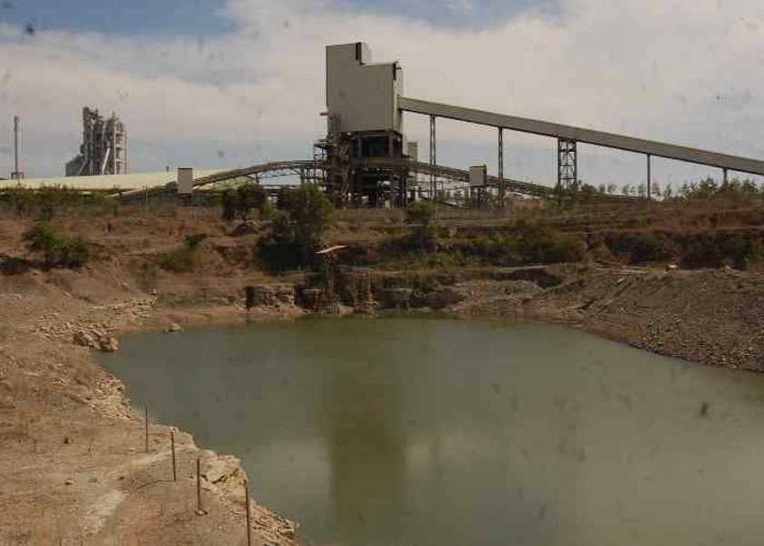 Copper, zinc and lead left open for illegal mining