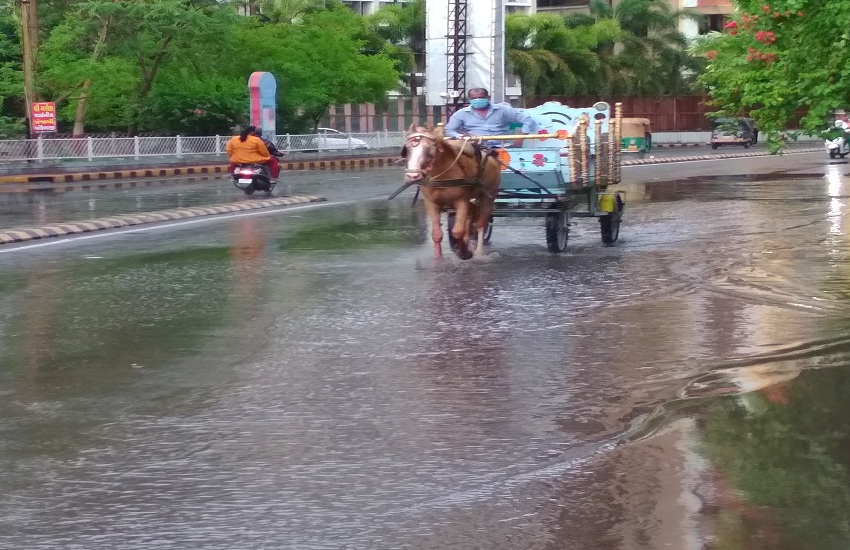 Ahmedabad News : आषाढी दूज से पहले सौराष्ट्र में कुछ जगहों पर बारिश, किसानों में खुशी