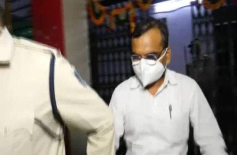 SDM Santosh Verma Fake IAS Officer Santosh Verma