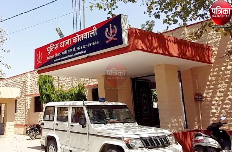 ट्रेलर का एक्सीडेंट हुआ, चालक ने घटना की जिम्मेदारी से बचने के लिए लूट की झूठी कहानी रची, गिरफ्तार