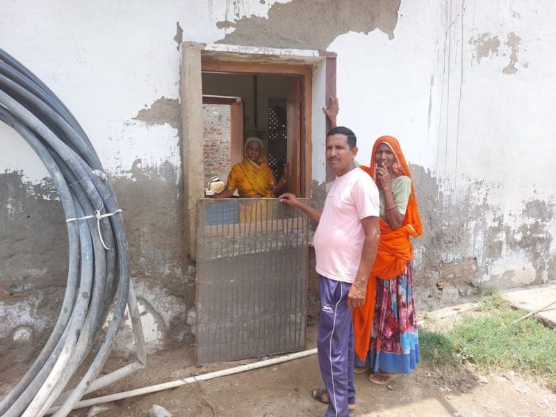 Thousands stolen from deserted house