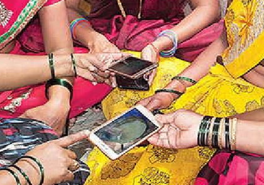 यूपी सरकार की इस योजना में महिलाओं को हर माह मिलेंगे 4,000 रुपए, जल्दी करें चूकने पर भारी नुकसान