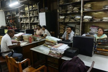 central govt employees  : केंद्रीय कर्मचारियों का 28 प्रतिशत डीए बढ़ाया