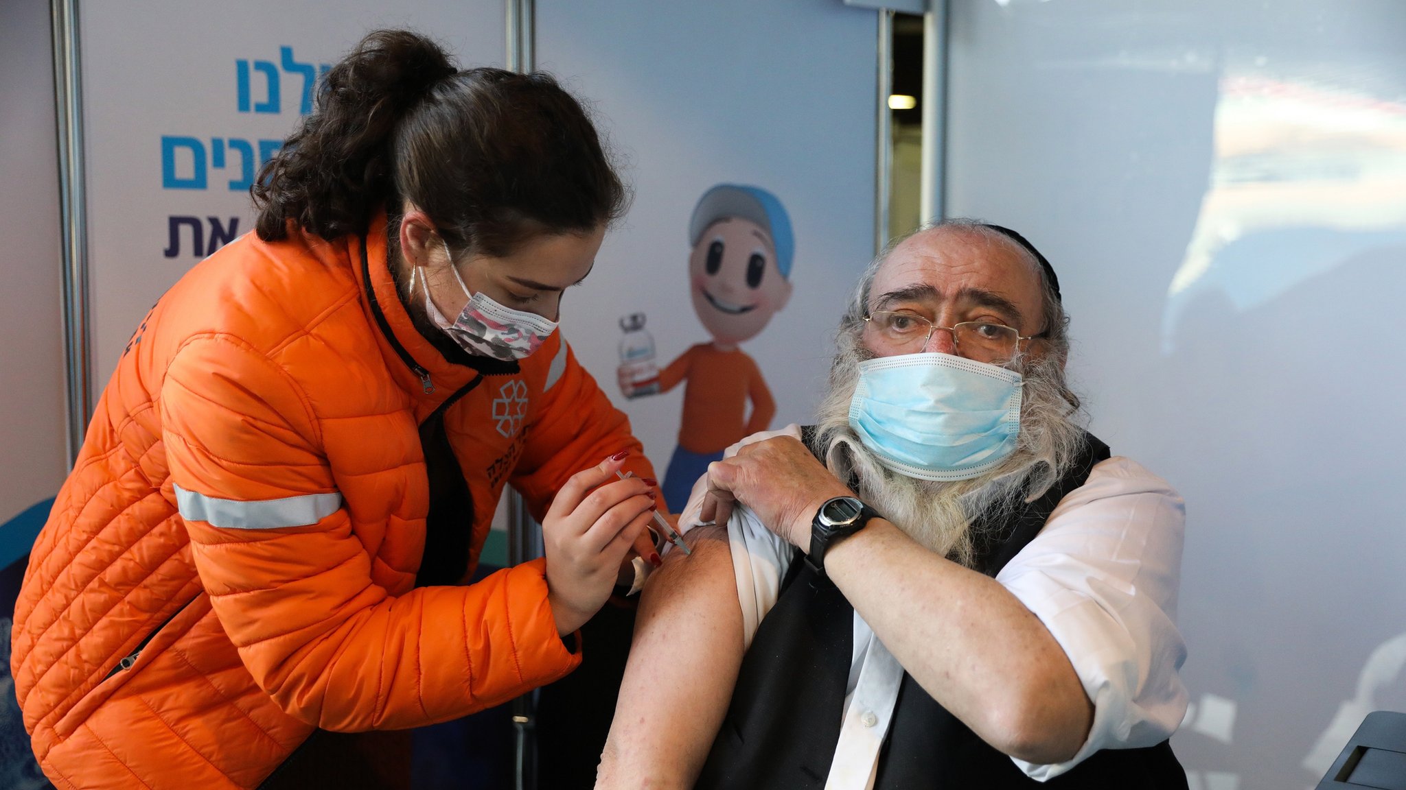 corona vaccination in israel