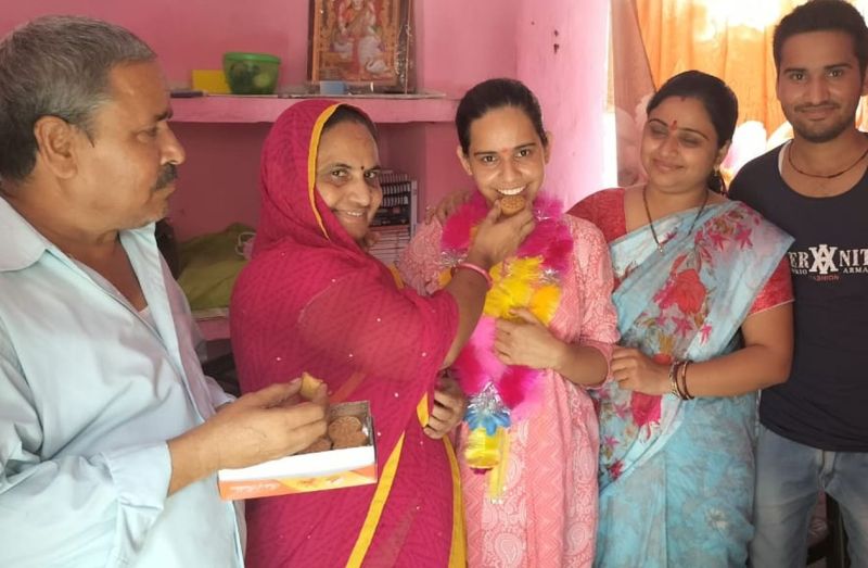 पहले पटवारी, फिर अध्यापिका और अब आरएएस हुई मेघा