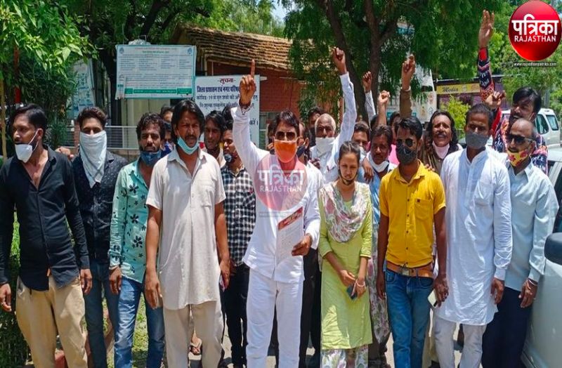 बेरोजगार कलाकारों ने मांगी आर्थिक मदद, कहा : उत्तरप्रदेश की तर्ज पर राजस्थान में भी मिले कलाकारों को पेंशन