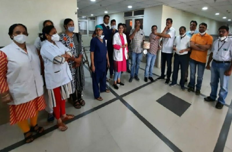 There is a wave of happiness among the nursing employees due to increase in DA