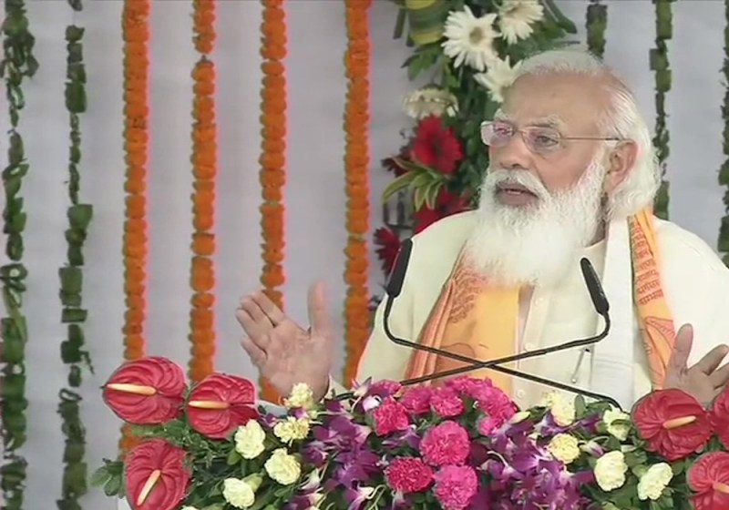 PM Modi Varanasi Visit Update: पीएम ने कहा अभूतपूर्व तरीके से योगी सरकार ने संभाला कोरोना प्रकोप