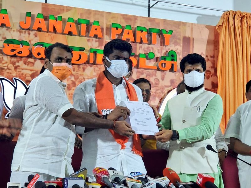 Former IPS officer Annamalai takes charges as Tamil Nadu BJP president