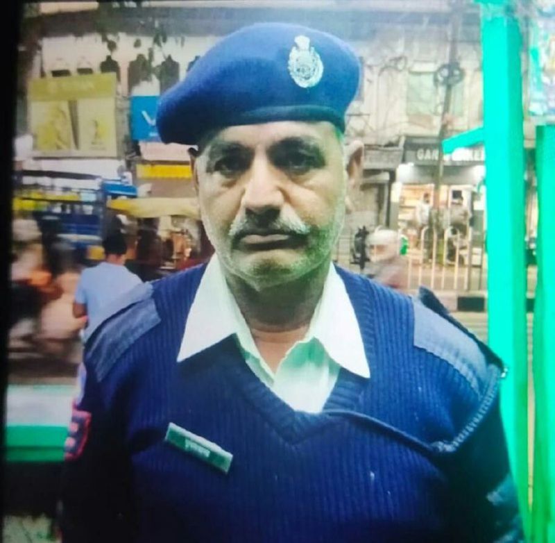 अज्ञात वाहन की चपेट से बाइक सवार हेड कांस्टेबल की मृत्यु