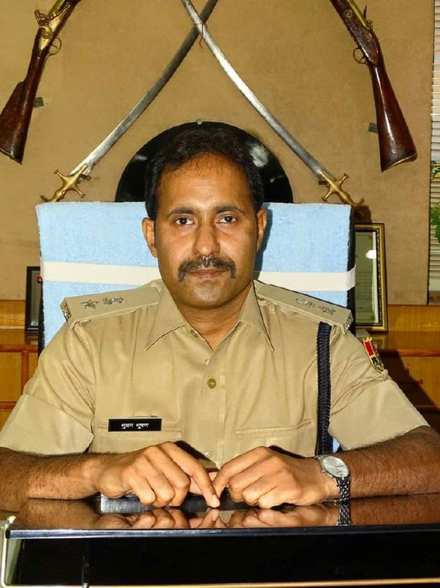 डीसीपी की फर्जी आइडी बनाई, जांच शुरू हुई तो डिलीट की
