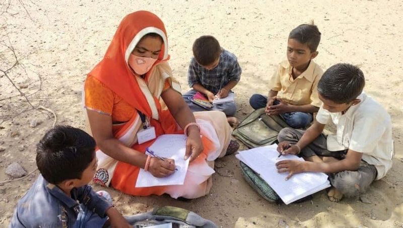 इतनी हो रही फोटोकॉपी की कंटीजेंसी राशि भी पड़ जाएगी कम?